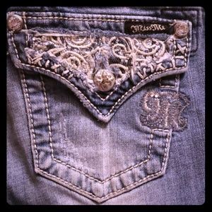 Miss Me cropped jeans with lace and stitch work